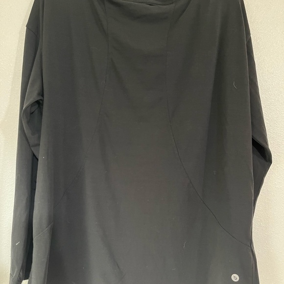 Baleaf xl minimalist top longsleeve, NWT yoga workout top - Picture 3 of 5